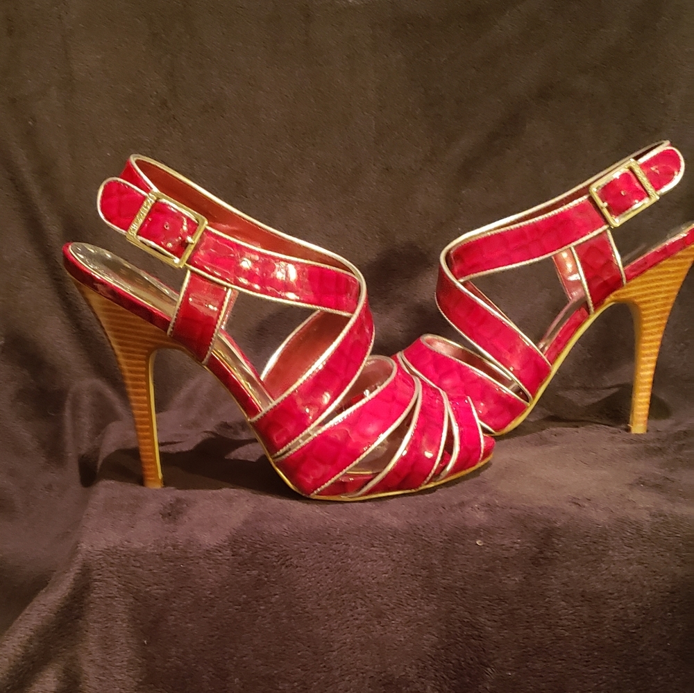 BCBG Red/Silver heels Sz 8